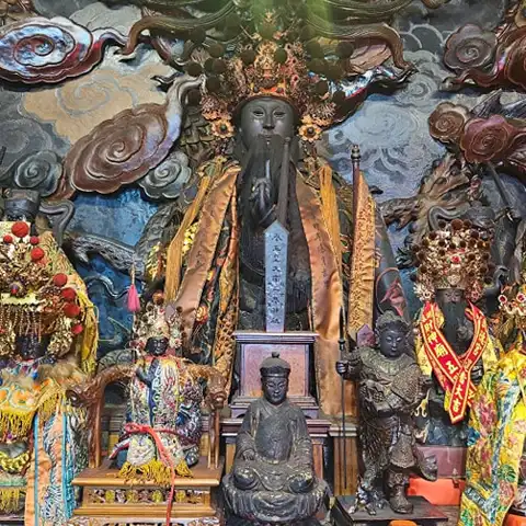 三塊厝興天宮
