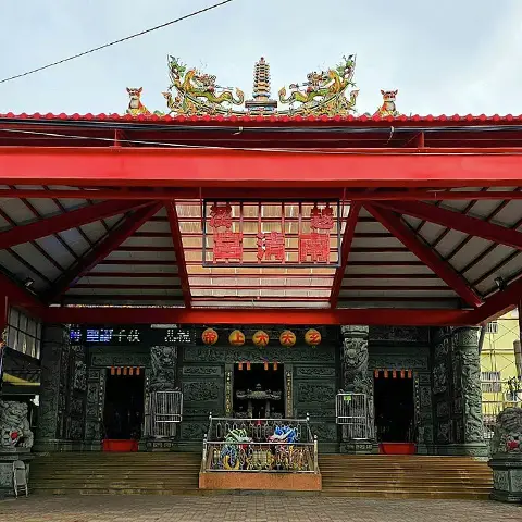 崁頂越溪南清宮