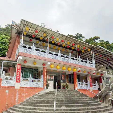 下文山清水巖