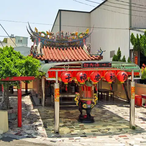 翁子福安祠 